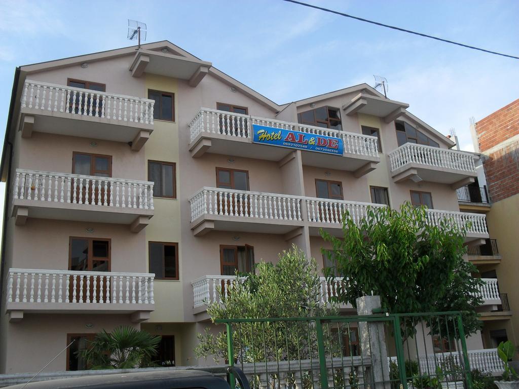Apartments Hotel Al&De Velipoje Exterior photo